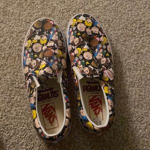 Women’s Peanuts Vans Size 6.5